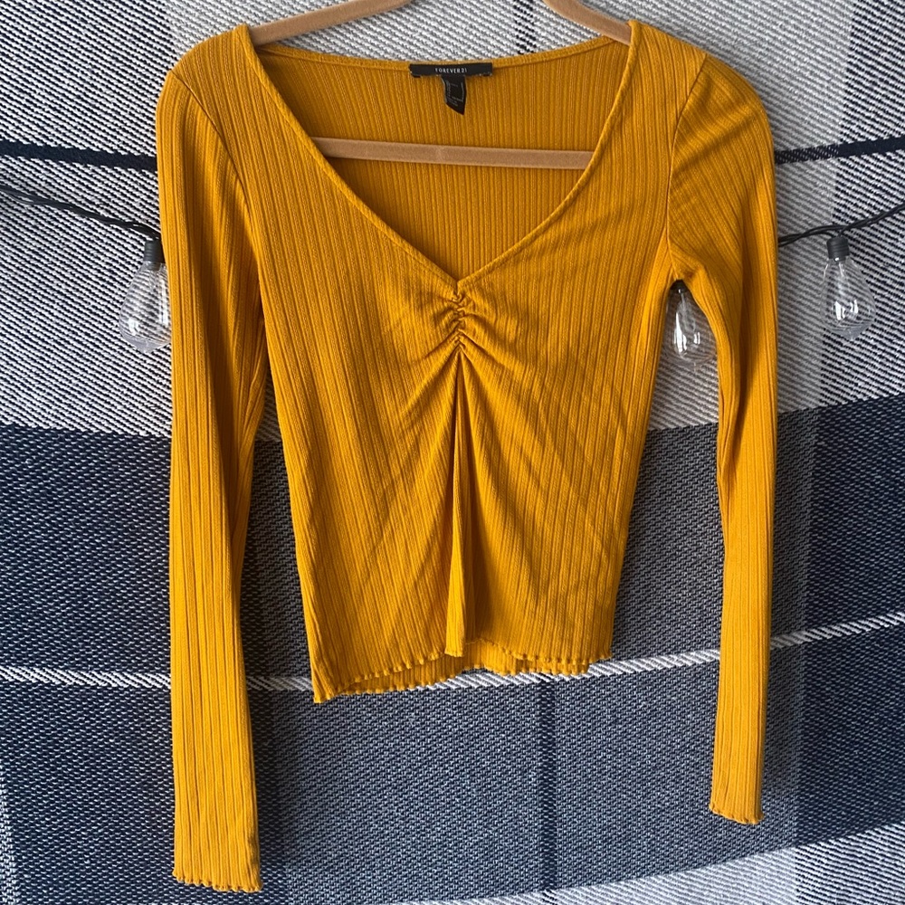 Forever 21 top - Picture 2 of 4